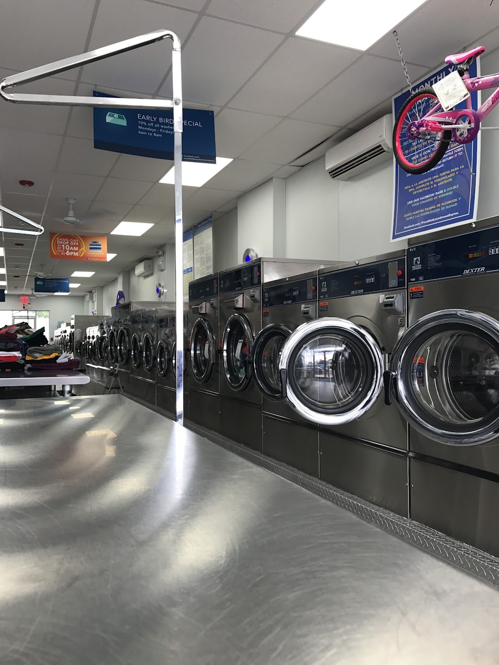 Woodfield Laundromat Express | 169 Woodfield Rd, West Hempstead, NY 11552 | Phone: (516) 418-2112