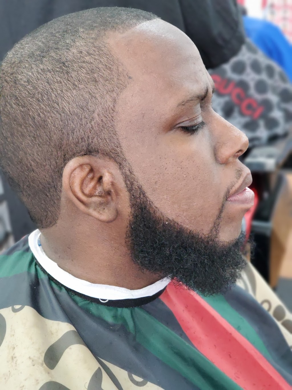 Jeff Barber Shop | 670 E 180th St, Bronx, NY 10457 | Phone: (475) 255-1447