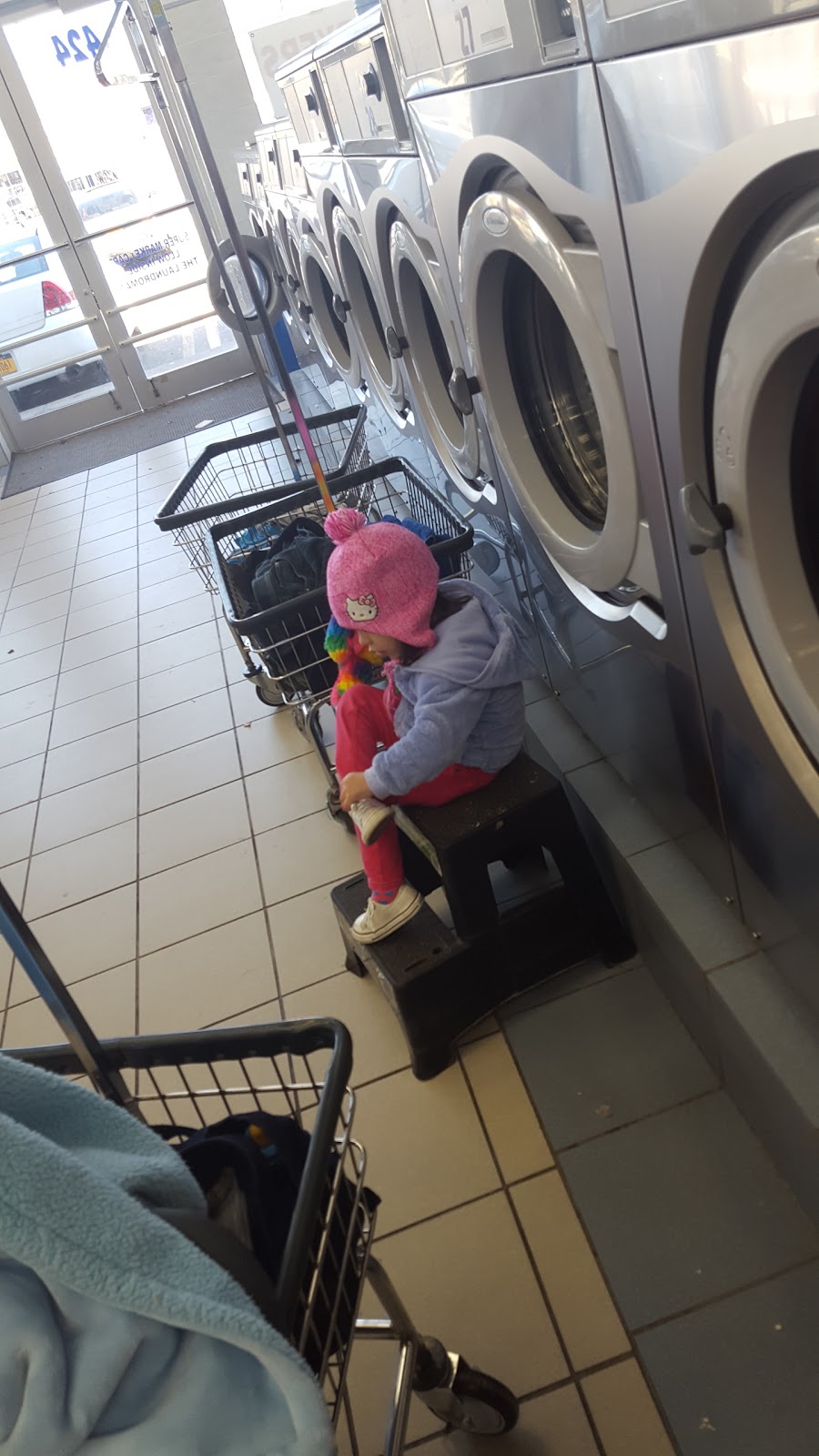 Jasons Laundromat | 424 Jerusalem Ave, Hempstead, NY 11550 | Phone: (516) 307-8048