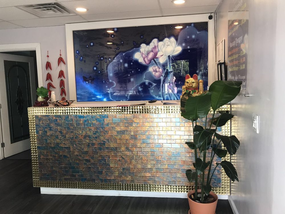 Blue Lotus Foot Spa | 94 Washington Dr, Centerport, NY 11721 | Phone: (631) 271-1383