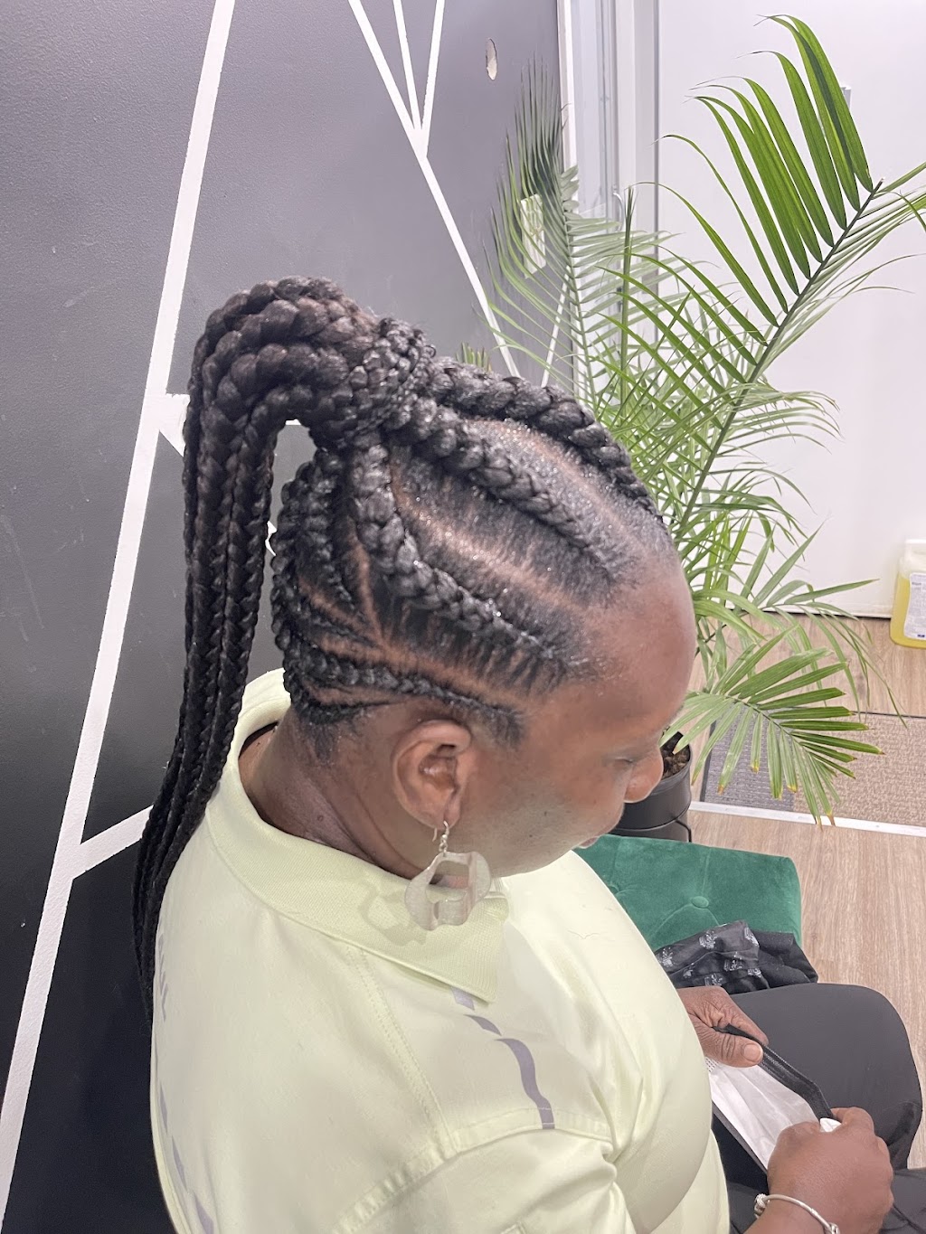 Leyla’s African hair braiding | 288 Utica Ave, Brooklyn, NY 11213 | Phone: (347) 854-4159