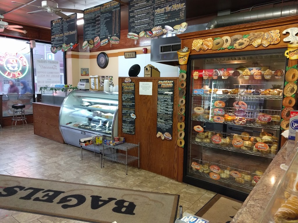 Bagels and More Bergenfield | 54 E Main St, Bergenfield, NJ 07621 | Phone: (201) 374-2590