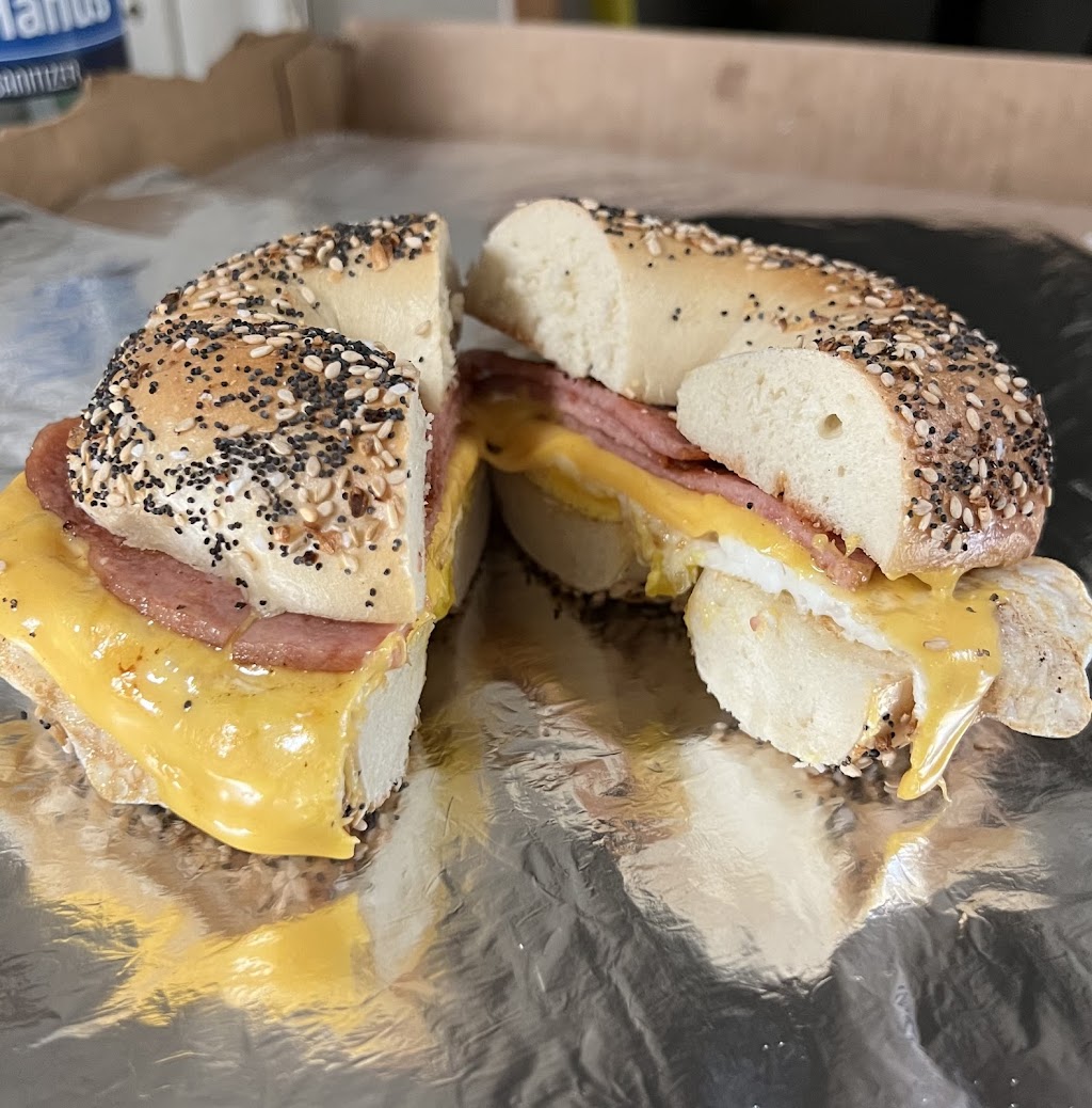 Bagels and More Bergenfield | 54 E Main St, Bergenfield, NJ 07621 | Phone: (201) 374-2590