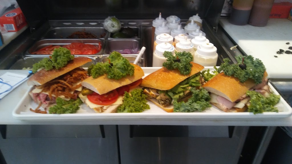 Good 2 Go Deli | 147 Woodbury Rd, Huntington, NY 11743 | Phone: (631) 267-5500