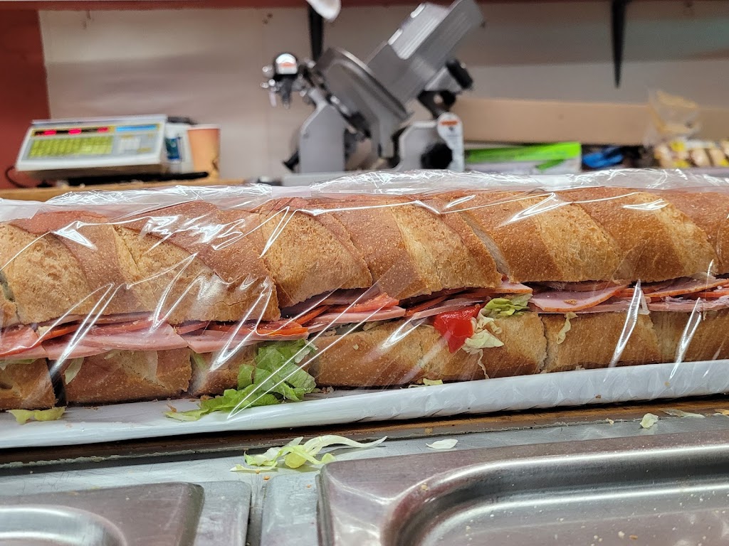 Augies City Island Deli | 520 City Island Ave, Bronx, NY 10464 | Phone: (718) 885-1083