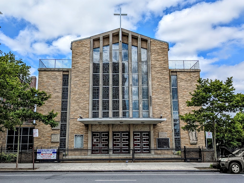 Holy Family Roman Catholic Church | 2158 Watson Ave, Bronx, NY 10472 | Phone: (718) 863-9156