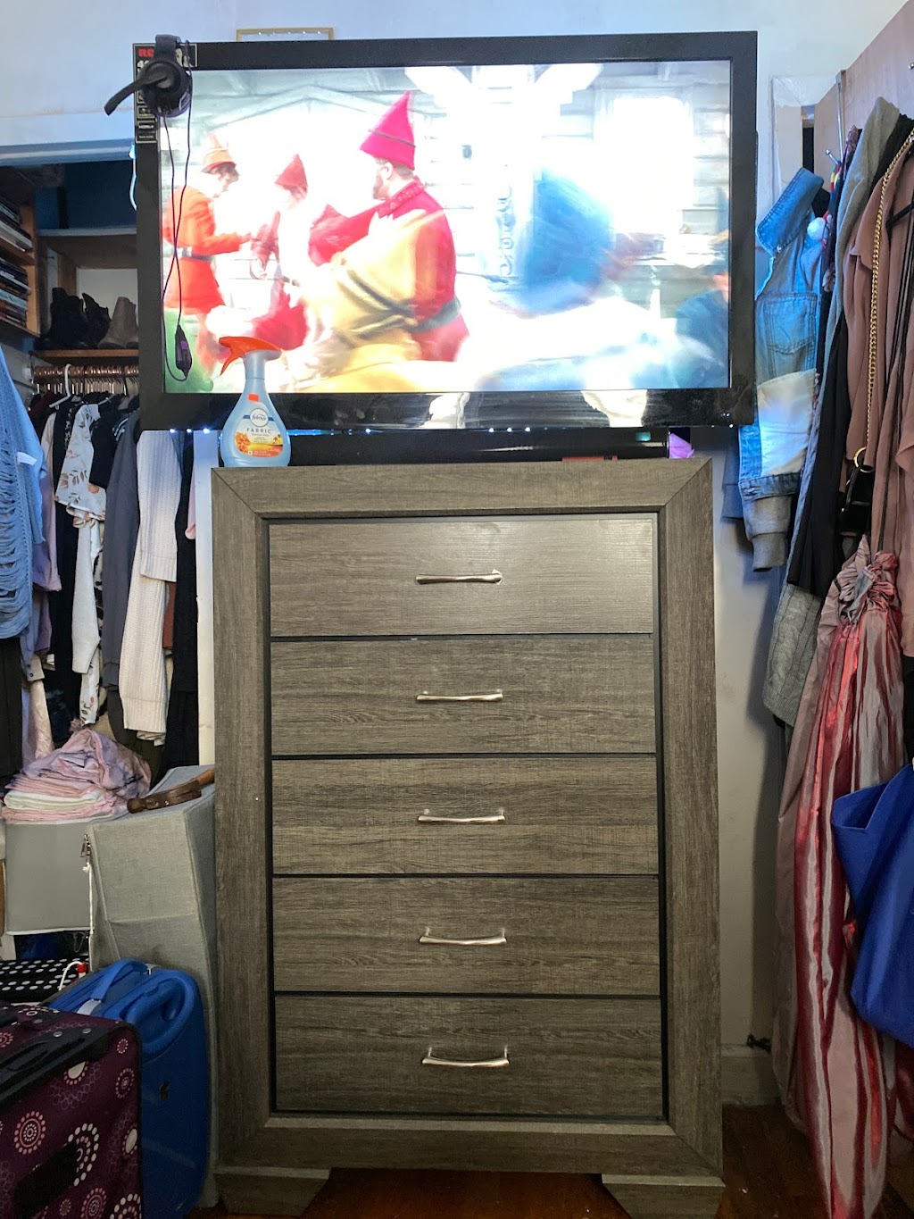 Affordable Furniture & Electronics LLC | 1545 Nostrand Ave., Brooklyn, NY 11226 | Phone: (718) 935-1101