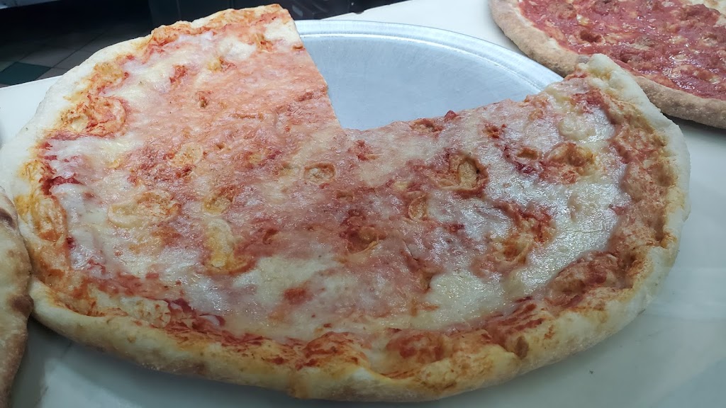 Country Bay Pizza | 3233 Ampere Ave, Bronx, NY 10465 | Phone: (929) 777-9555