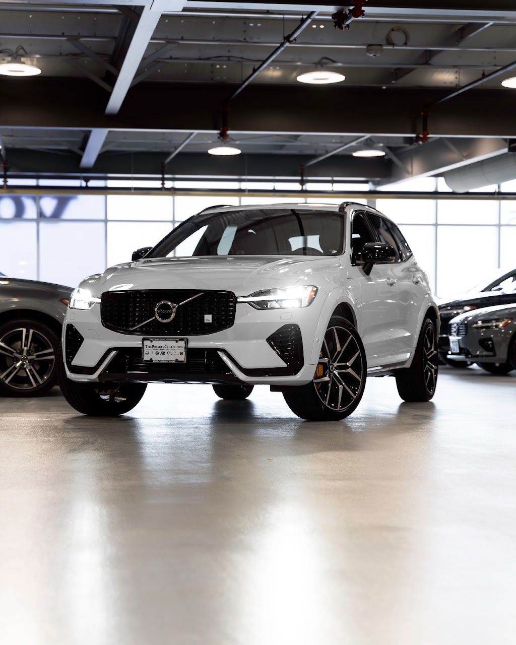 Volvo Cars White Plains | 262 E Main St, Elmsford, NY 10523 | Phone: (914) 347-1910