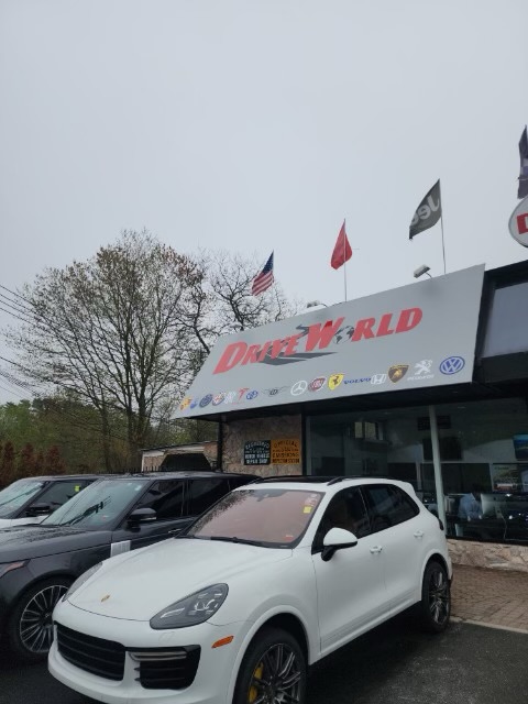 Drive World - Used Car Dealer Long Island | 760 Jericho Turnpike, Woodbury, NY 11797 | Phone: (516) 213-4700