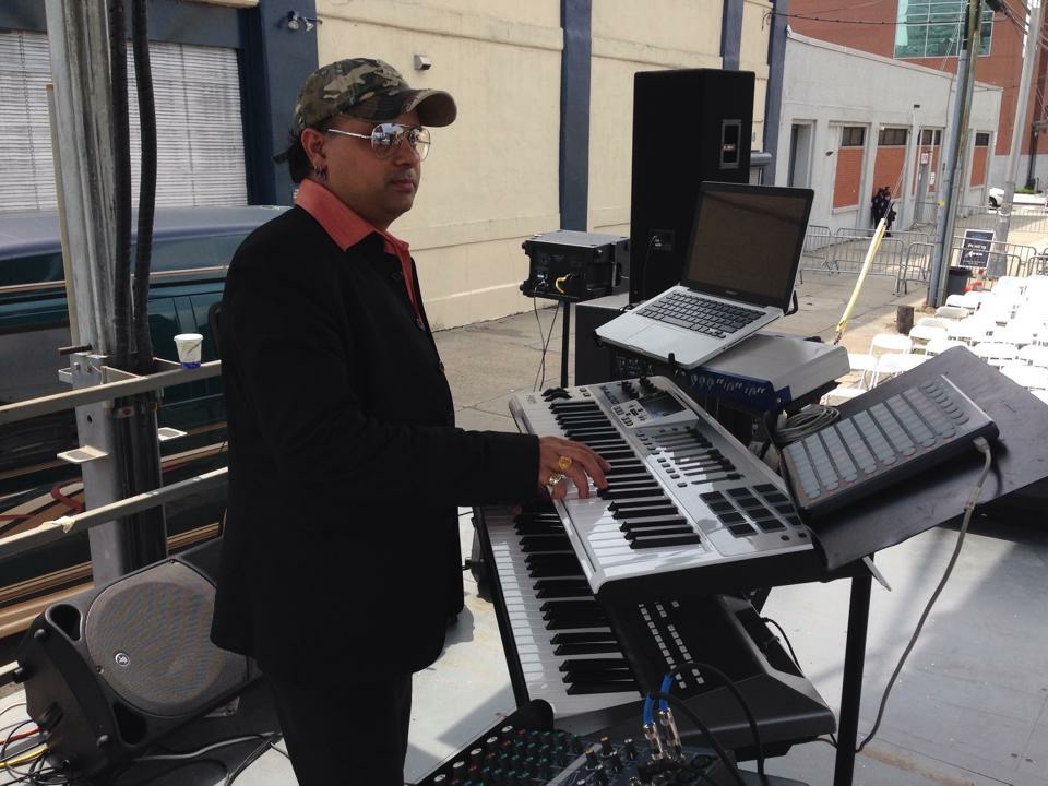 KEYBOARD PLAYER | 3486 Howard Blvd, Baldwin, NY 11510 | Phone: (646) 321-5983