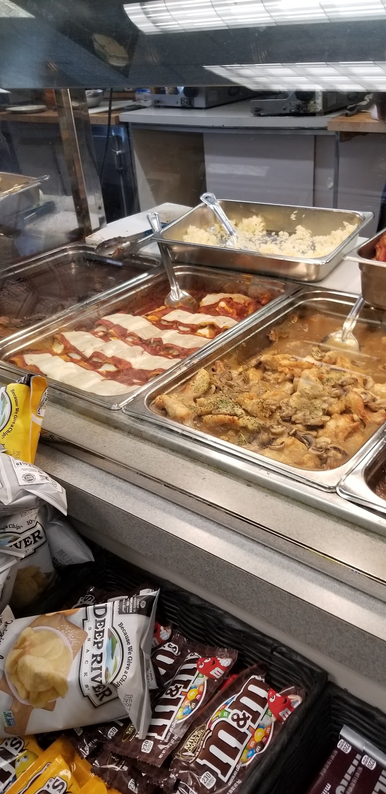 Petes Deli | 800 Main St, Farmingdale, NY 11735 | Phone: (516) 694-4616