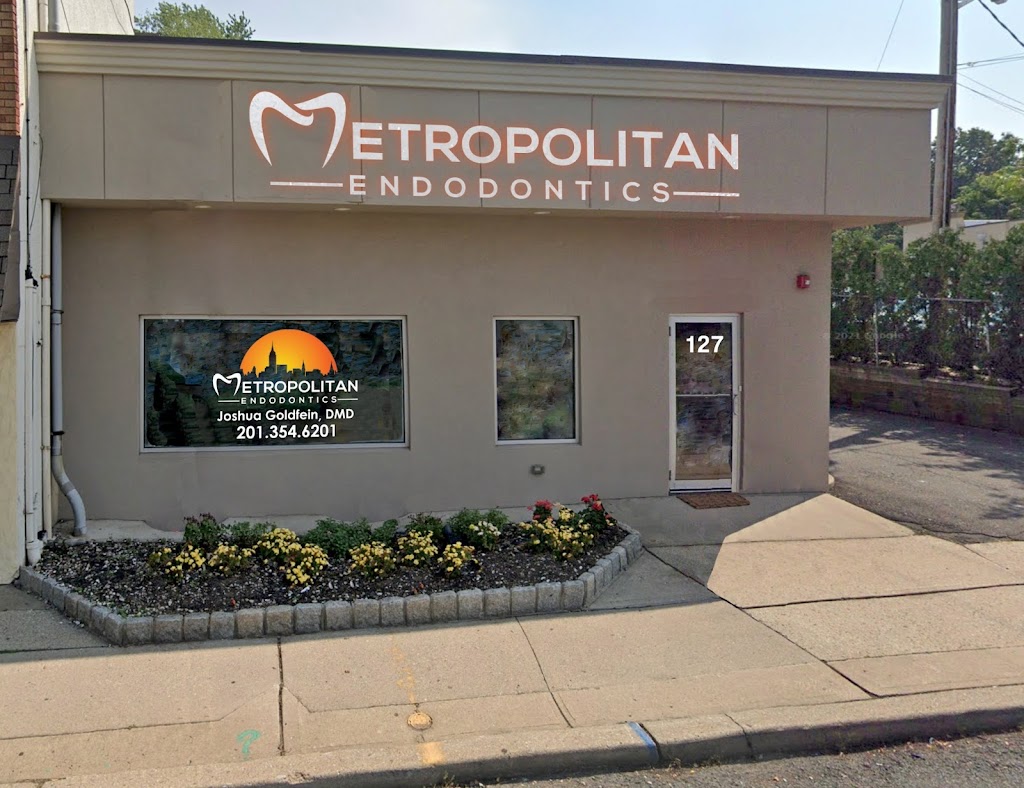 Metropolitan Endodontics | 127 Kinderkamack Rd, Park Ridge, NJ 07656 | Phone: (201) 354-6201