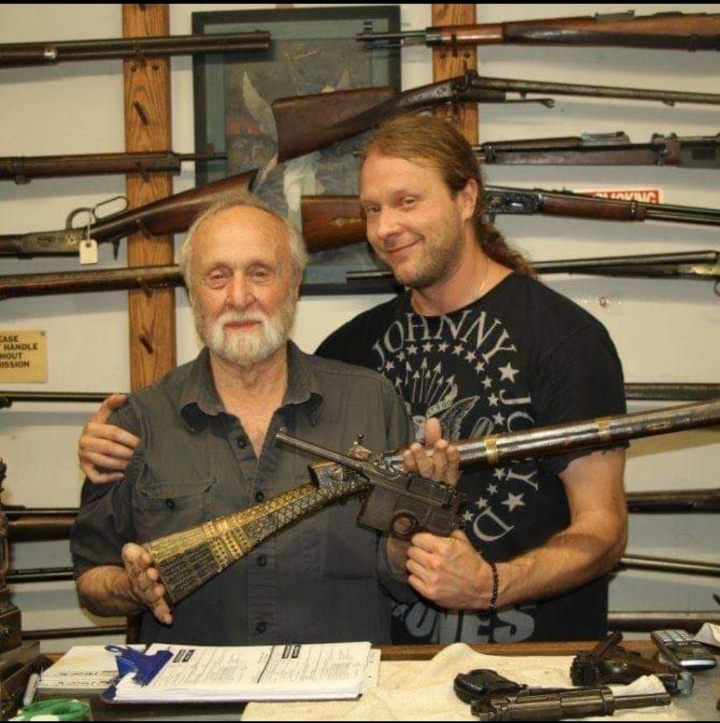 Bob & Georges Guns / OBI Antique Firearms | 31 South St Unit B, Oyster Bay, NY 11771 | Phone: (516) 922-1376