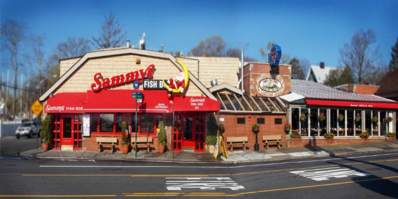 Sammys Fish Box | 41 City Island Ave, Bronx, NY 10464 | Phone: (718) 885-0920