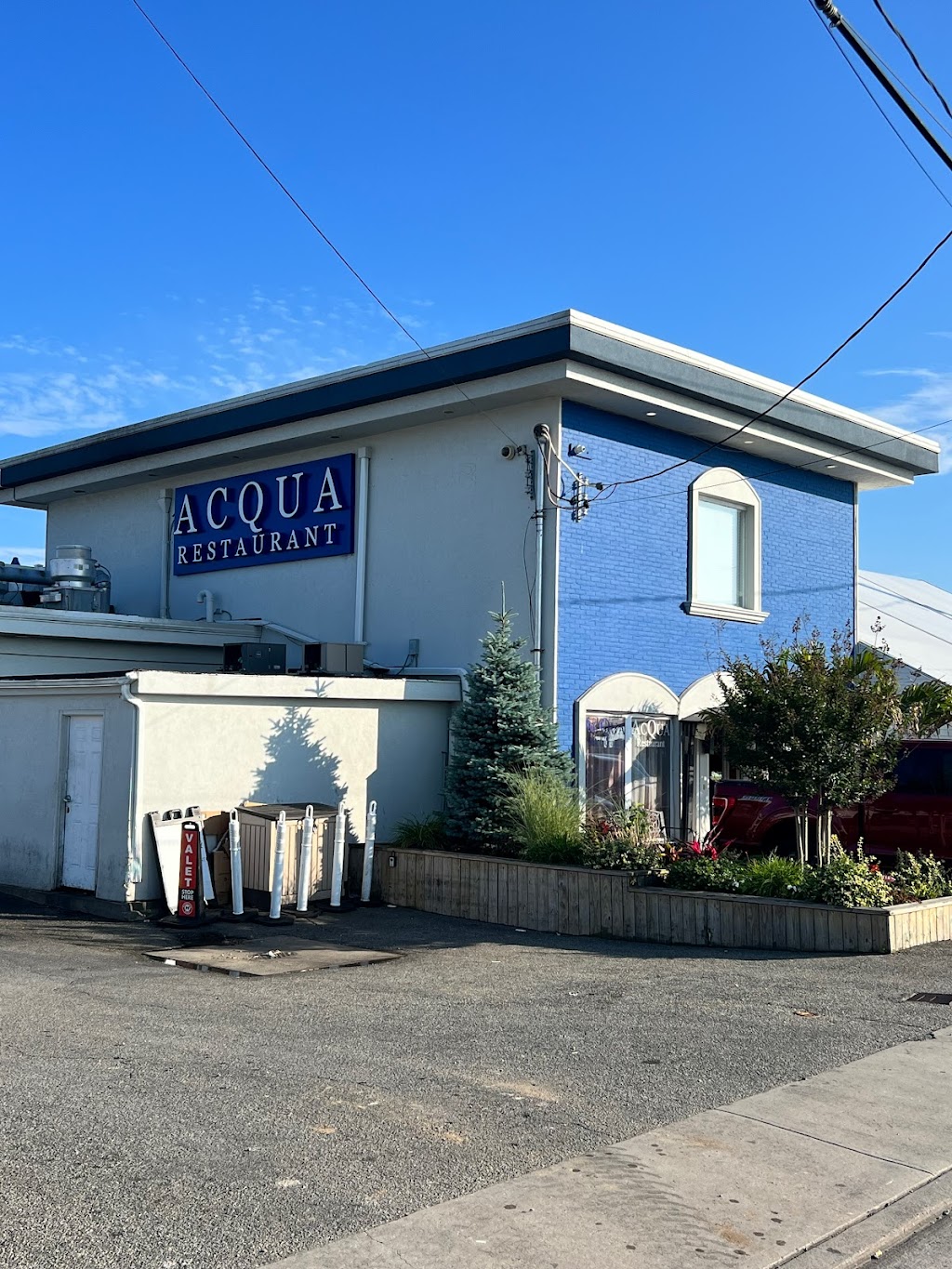 AcQua Restaurant | 1944 Bayberry Ave, Merrick, NY 11566 | Phone: (516) 623-4400