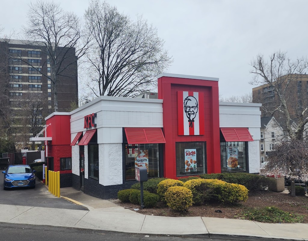 KFC | 285 W Main St, Stamford, CT 06902 | Phone: (203) 358-8609