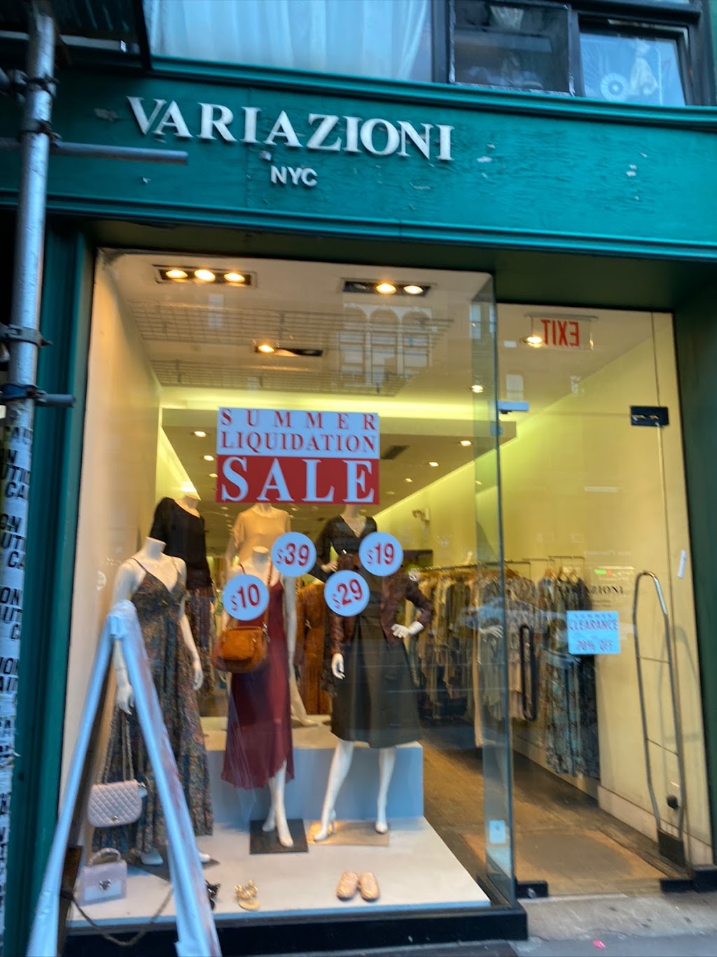 Variazioni | 151 W 72nd St, New York, NY 10023 | Phone: (212) 595-8080