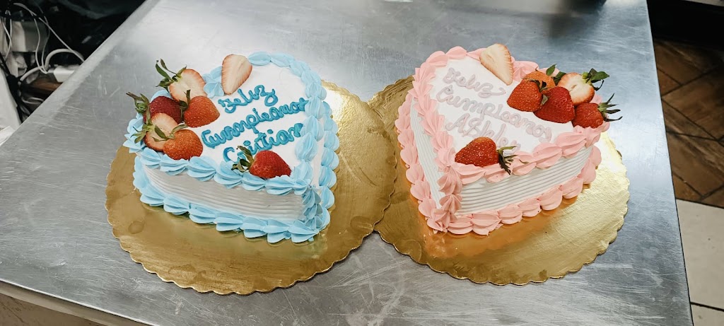 Blanca’s Bakery | 435 Clinton St, Hempstead, NY 11550 | Phone: (516) 565-0335