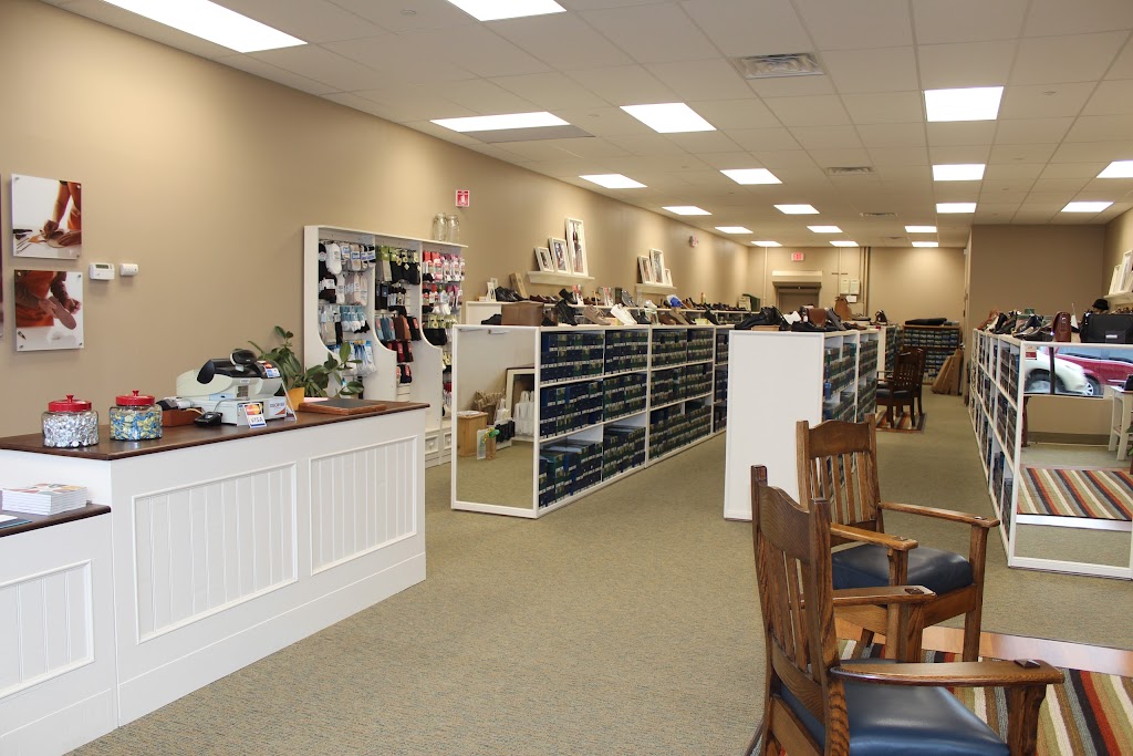 Steves Shoes | 2500 Central Park Ave #22-5, Yonkers, NY 10710 | Phone: (914) 395-0037