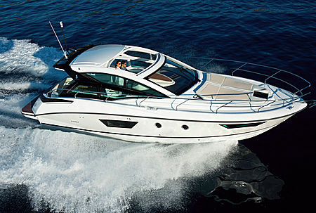 Castaways Yacht Sales | 86 Orchard Beach Blvd, Port Washington, NY 11050 | Phone: (516) 767-8300