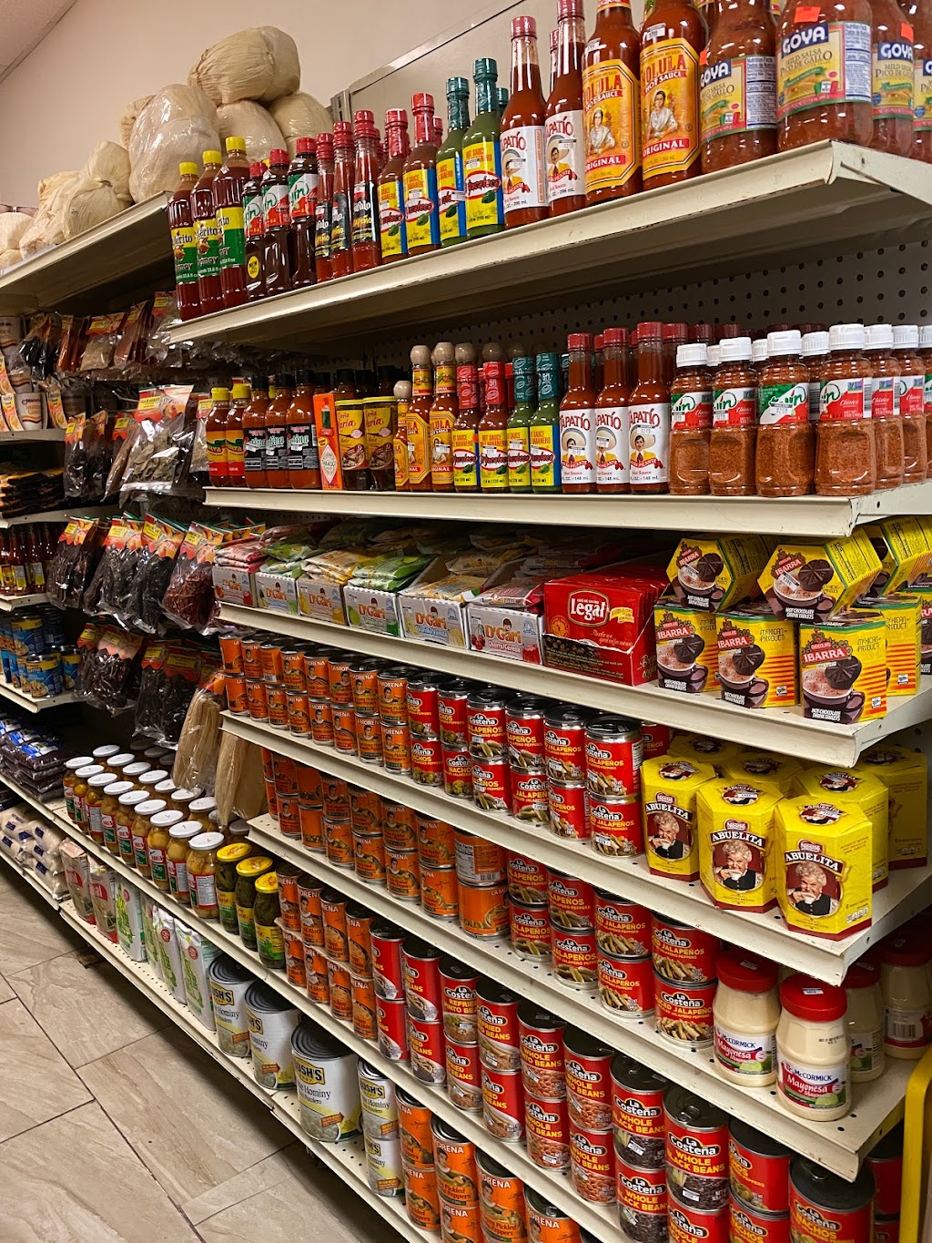 La Catrina Deli & Grocery | 221 45th St, Union City, NJ 07087 | Phone: (201) 430-6063