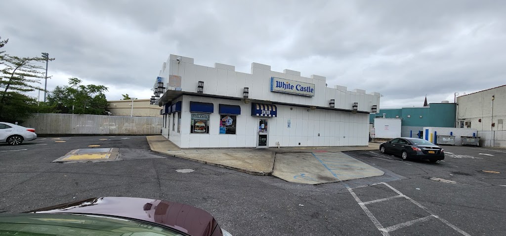 White Castle | 2900 E Tremont Ave, Bronx, NY 10461 | Phone: (718) 792-7659