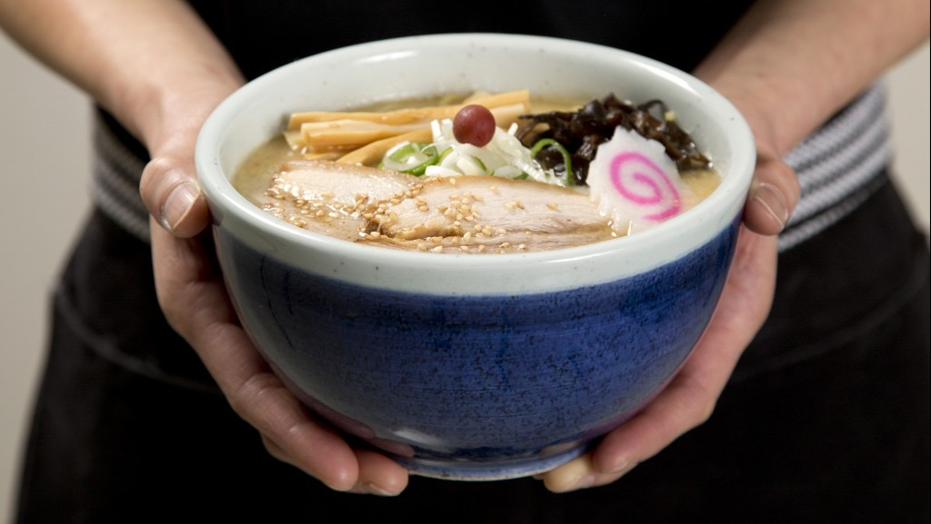 Hokkaido Ramen Santouka | 595 River Rd, Edgewater, NJ 07020 | Phone: (201) 941-1004