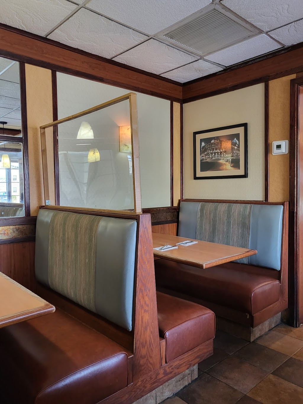 The Ridge Diner | 125 Kinderkamack Rd, Park Ridge, NJ 07656 | Phone: (201) 391-4242