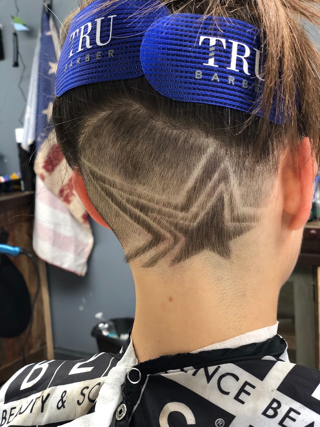 Moda Barber | 833 E Jericho Turnpike, Huntington Station, NY 11746 | Phone: (631) 470-7999