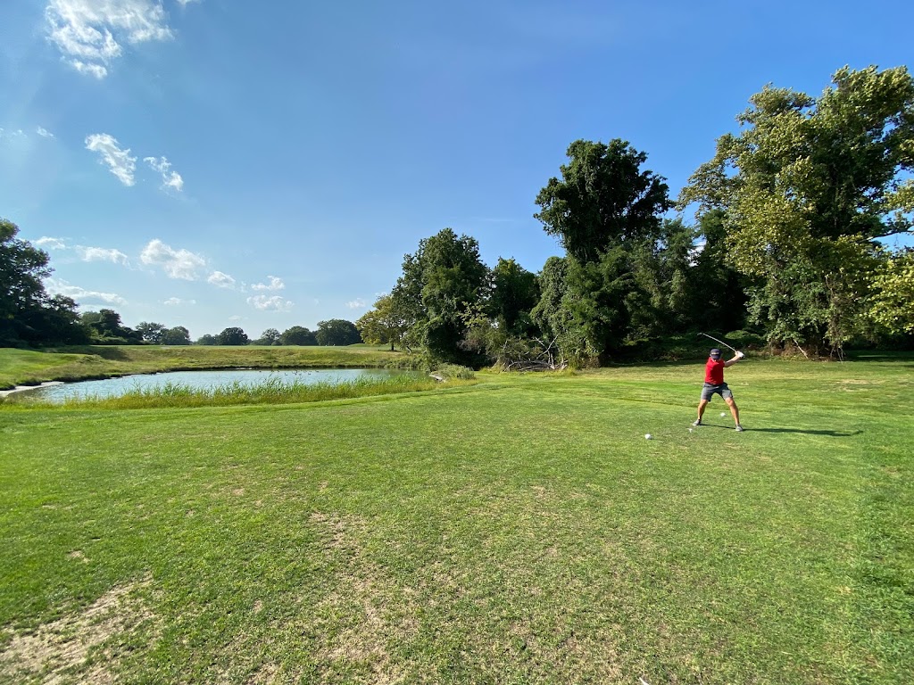 Pelham Bay & Split Rock Golf Courses Parking Lot | Bronx, NY 10464 | Phone: (347) 373-0483