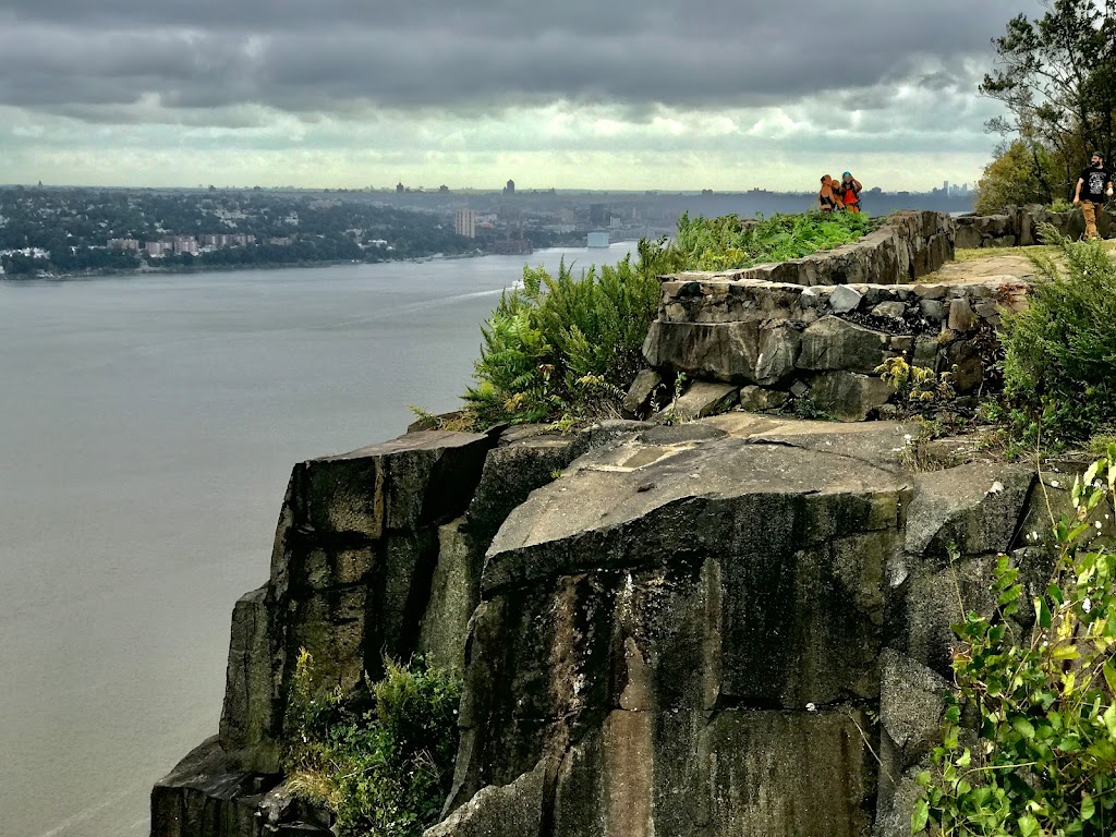 State Line Lookout, Palisades Interstate Park Commission | State Line Lookout, Closter, NJ 07624 | Phone: (201) 750-0465