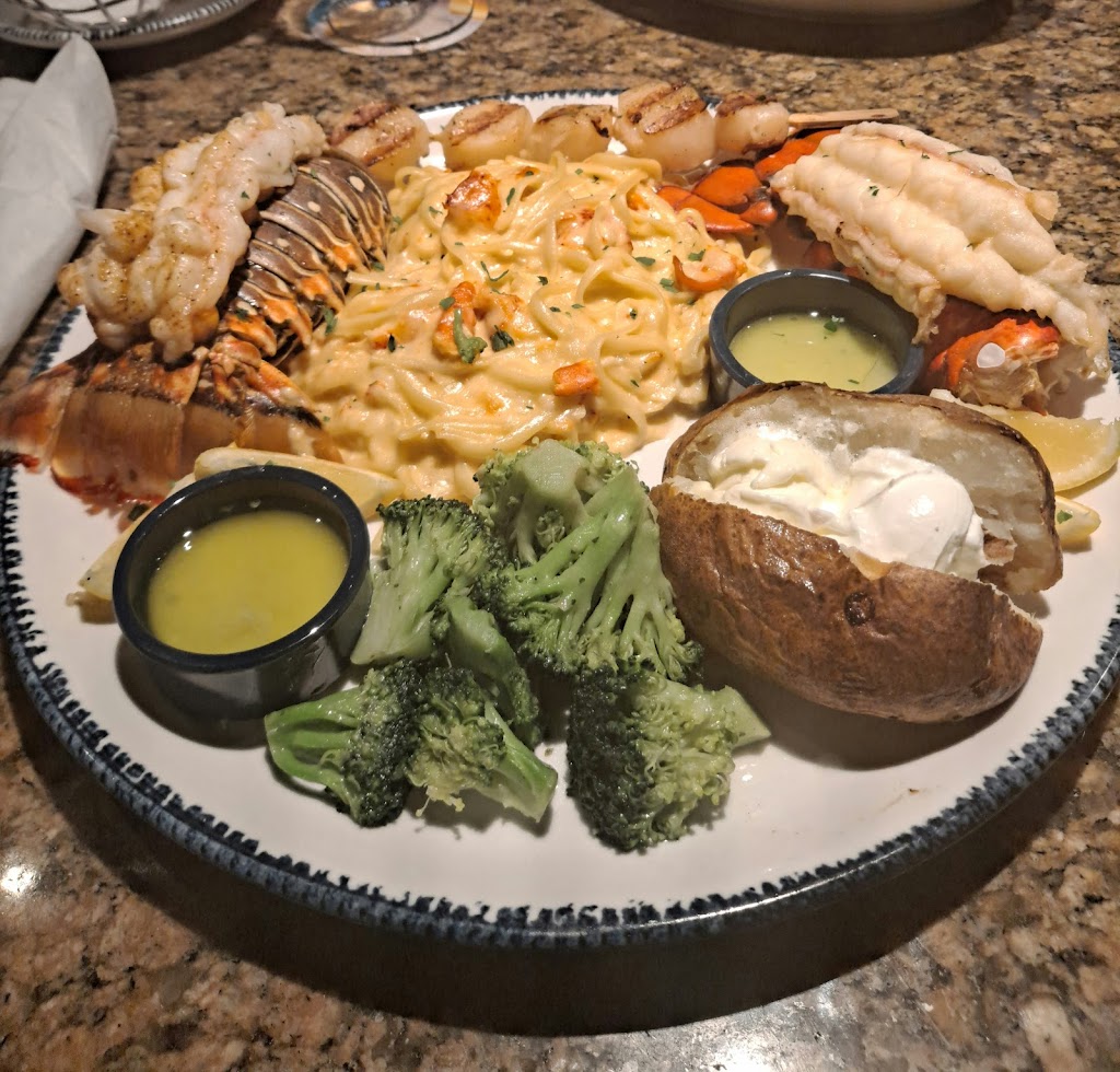 Red Lobster | 455 Gateway Dr, Brooklyn, NY 11239 | Phone: (718) 964-2057