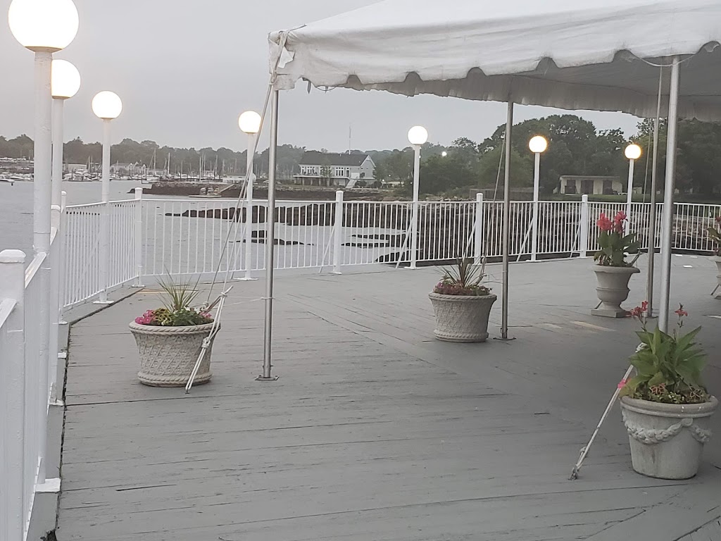 Mamaroneck Beach & Yacht Club | 555 S Barry Ave, Mamaroneck, NY 10543 | Phone: (914) 698-1130