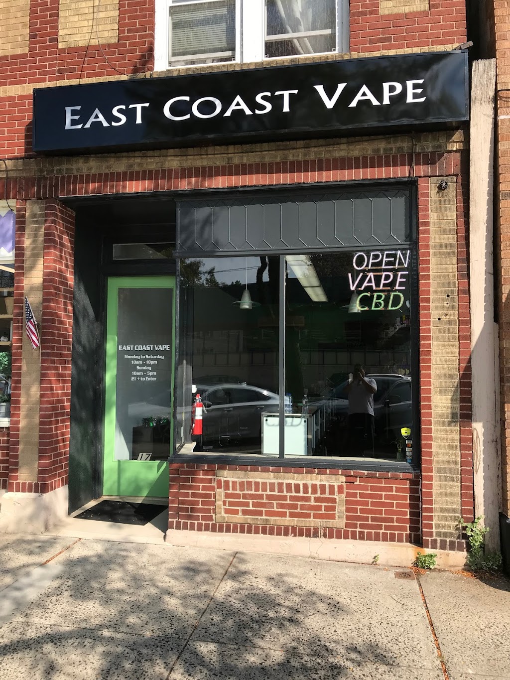 East Coast Vibes Vape CBD & Hookah | 13A W Hudson Ave, Englewood, NJ 07631 | Phone: (201) 608-5255