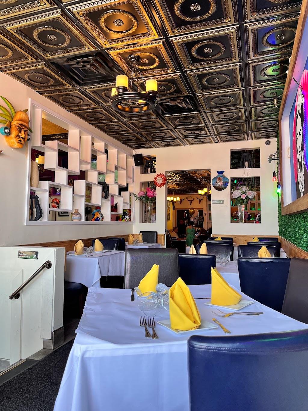 Margaritas Cafe | 1868 Front St, East Meadow, NY 11554 | Phone: (516) 745-0033