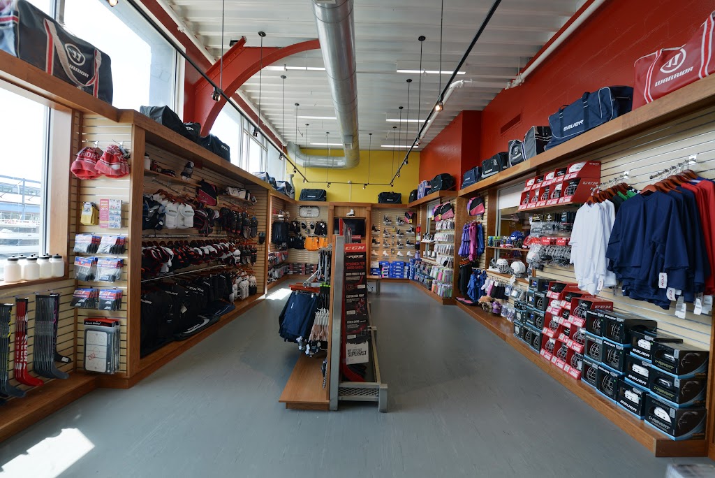 Skaters Edge Pro Shop | 61 Chelsea Piers, New York, NY 10011 | Phone: (212) 336-6123