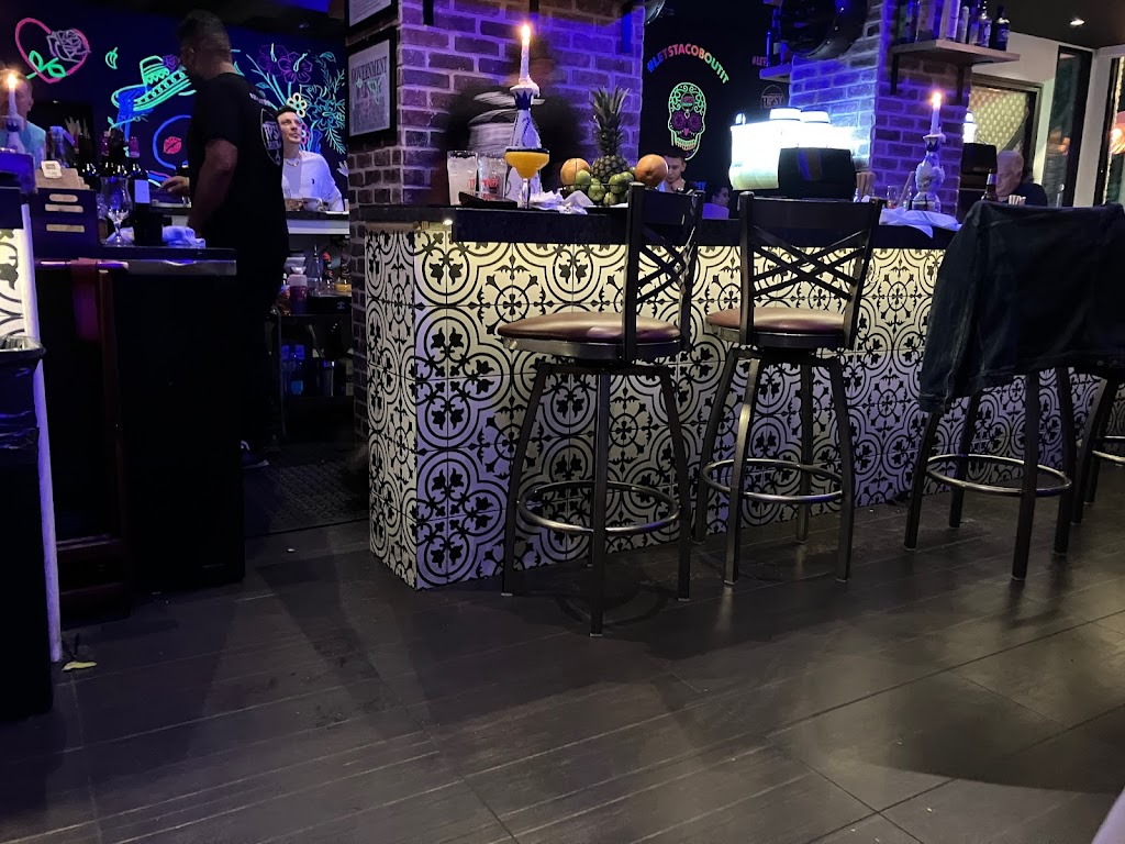 Tipsy Taco Bar | 56 Garth Rd, Scarsdale, NY 10583 | Phone: (914) 574-6242