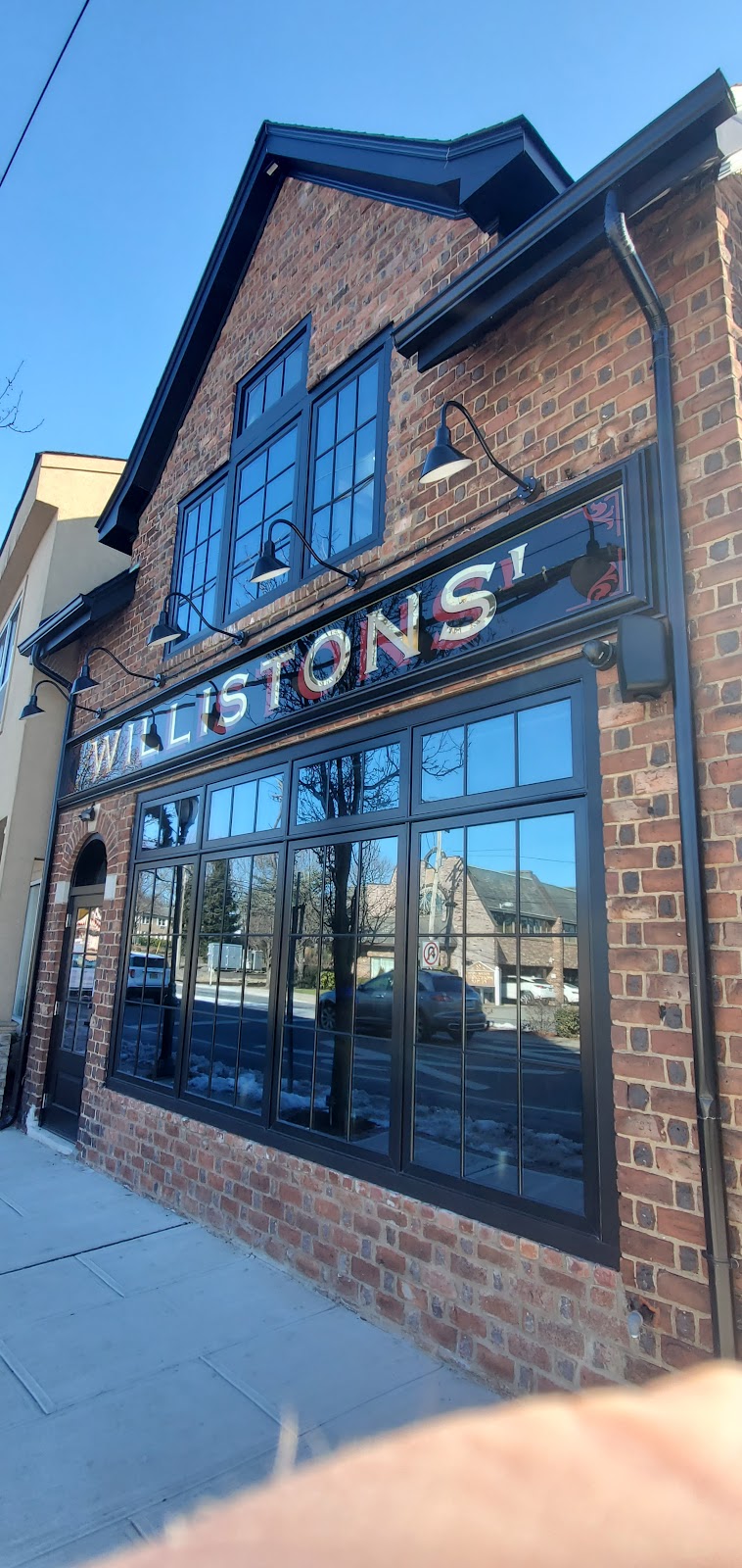 Willistons | 17 Hillside Avenue, Williston Park, NY 11596 | Phone: (516) 490-4877