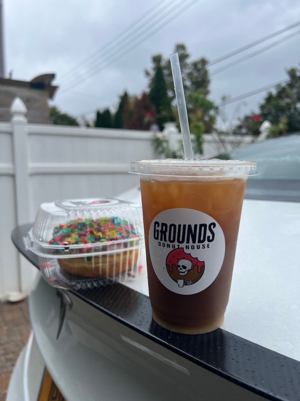 Grounds Donut House | 4039 E Tremont Ave, Bronx, NY 10465 | Phone: (718) 885-4335