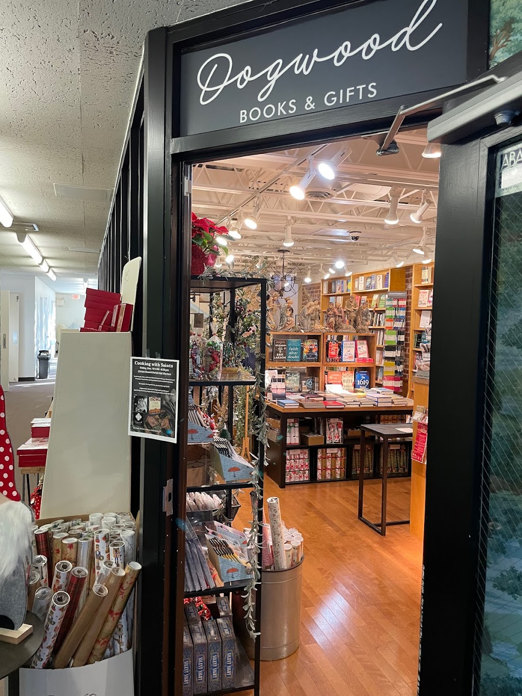 Dogwood Books & Gifts | 254 E Putnam Ave, Greenwich, CT 06830 | Phone: (203) 869-9030