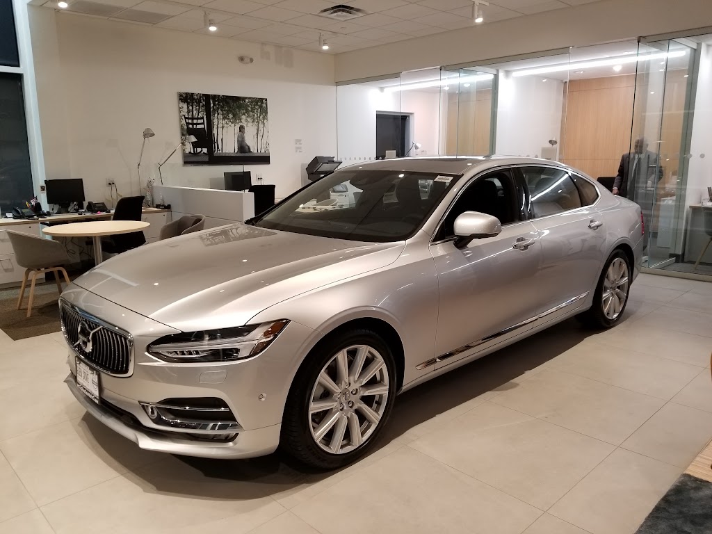 Volvo Cars Glen Cove | 79 Cedar Swamp Rd, Glen Cove, NY 11542 | Phone: (516) 880-8421