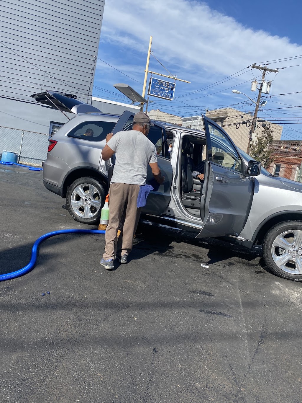 Los Primos Hand Car Wash | 709 Central Ave, Union City, NJ 07087 | Phone: (201) 319-9559