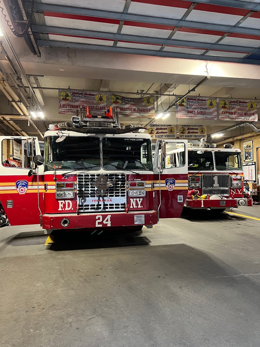 FDNY Engine 1/Ladder 24 | 142 W 31st St, New York, NY 10001 | Phone: (718) 999-2000