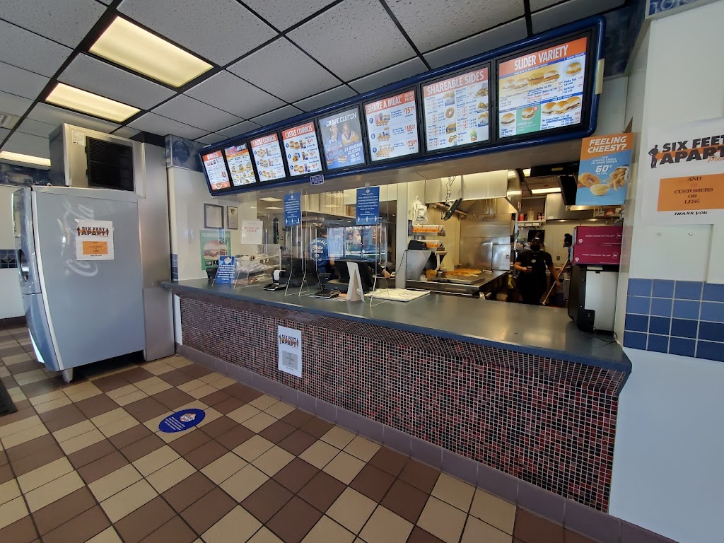 White Castle | 6207 Sunrise Hwy, Massapequa, NY 11758 | Phone: (516) 799-4641