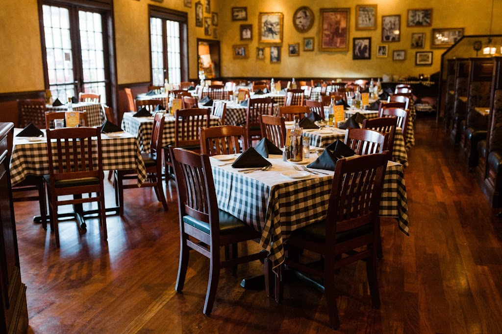 Sanduccis Trattoria | 620 Kinderkamack Rd, River Edge, NJ 07661 | Phone: (201) 599-0600