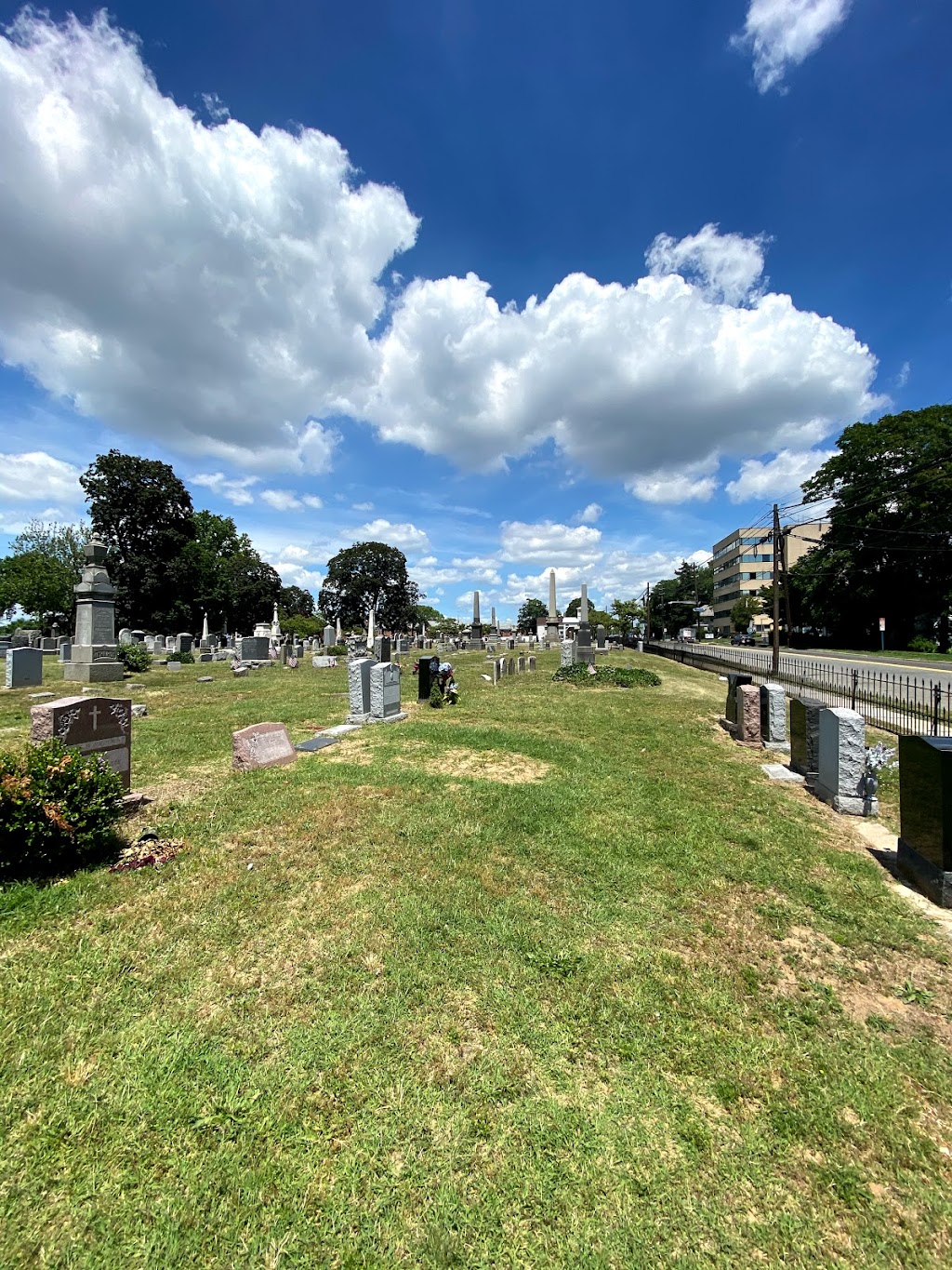 Maple Grove Park Cemetery Association | 535 Hudson St, Hackensack, NJ 07601 | Phone: (201) 440-1607