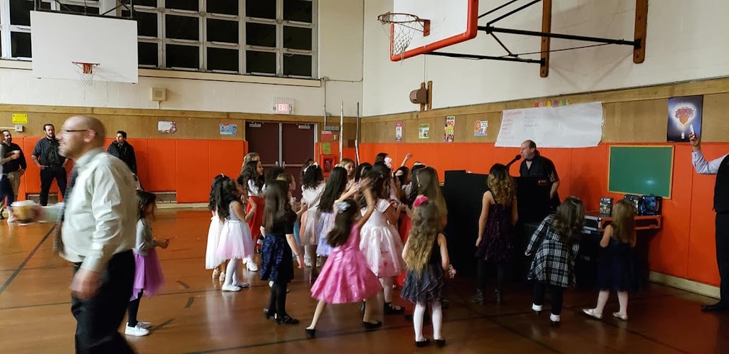 Lee Avenue Elementary School | 1 7th St, Hicksville, NY 11801 | Phone: (516) 733-2351