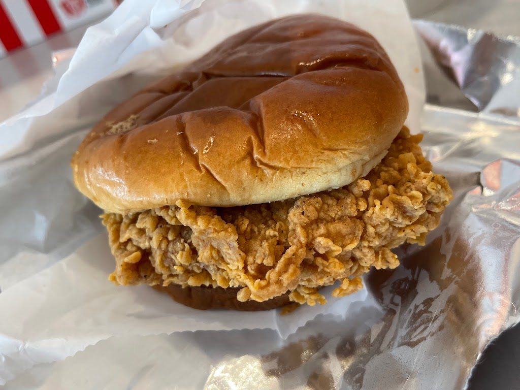 KFC | 108-30 Flatlands Ave, Brooklyn, NY 11236 | Phone: (718) 272-1809