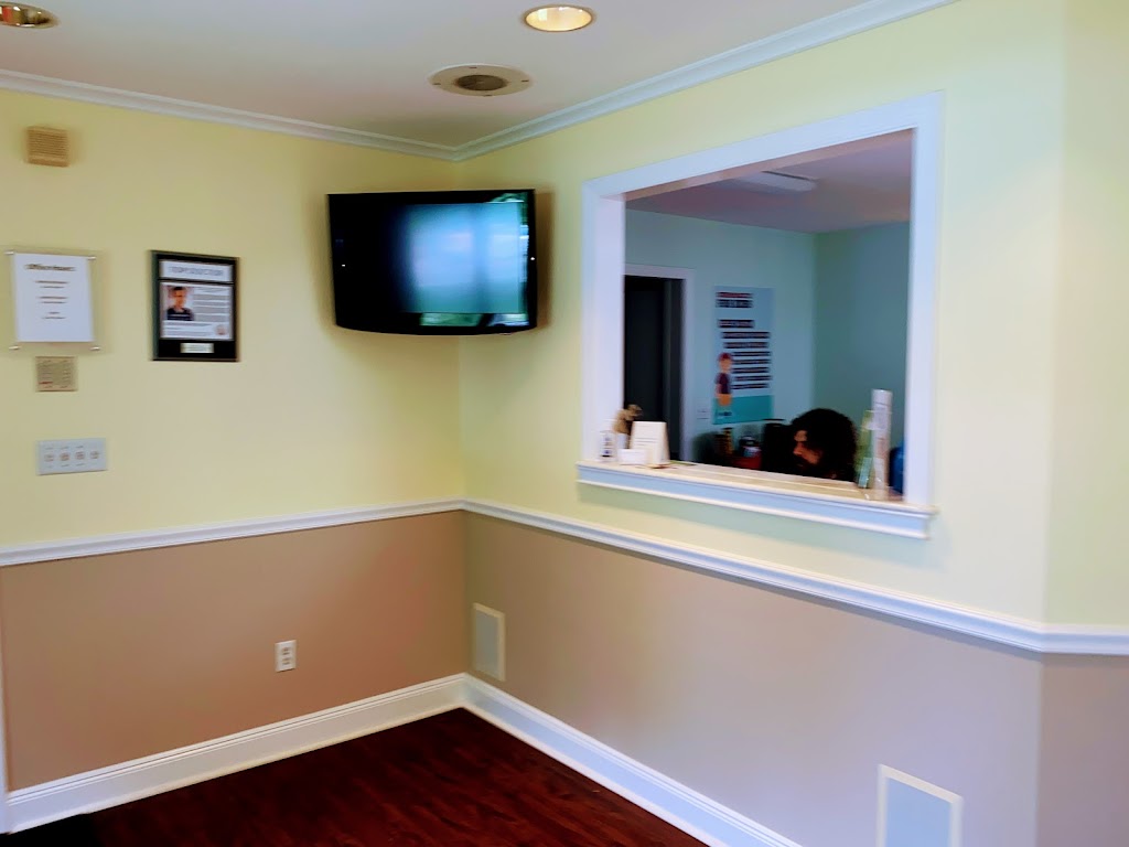 Greenwich Wellness | 11 Maple Ave, Greenwich, CT 06830 | Phone: (203) 637-1111